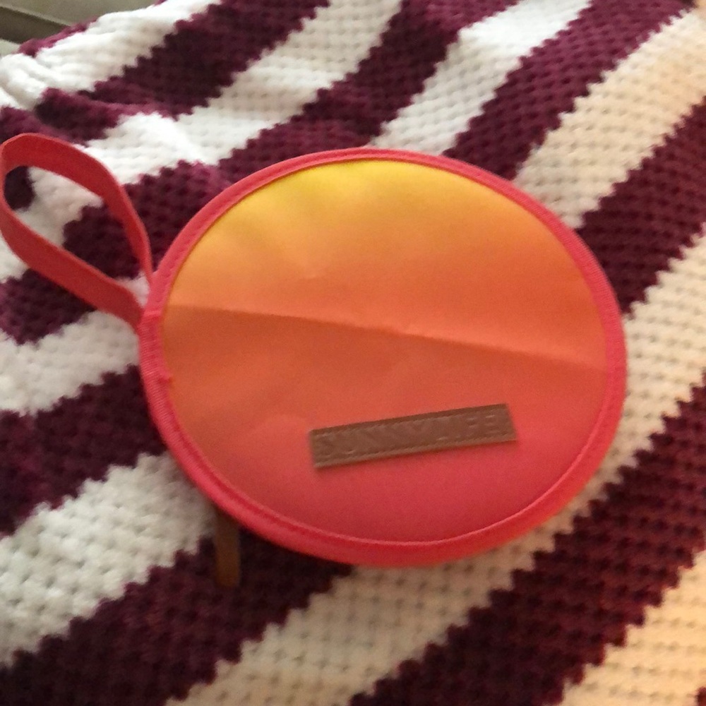 Brand new sunny life brand picnic set